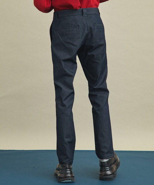 UNITED TOKYO(ユナイテッドトウキョウ)の「135%ストレッチテーパードスキニーパンツ(チノパンツ・メンズ・カーキ/インディゴブルー/グレイッシュベージュ/ブラック・1/2/4/3)」の12枚目の写真