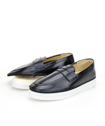 Johnny & Jessy（ジョニーアンドジェシー）の「コインローファー（ローファー）」