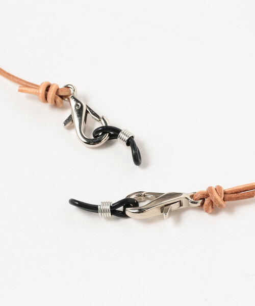 ART BROWN（アートブラウン）の「ART-BROWN / 別注 レザー グラス＆マスク コード（メガネ・メンズ・チャコールグレー/ライトブラウン/ブラック・ONE SIZE）」の4枚目の写真