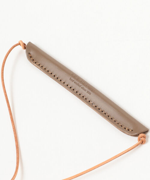 ART BROWN（アートブラウン）の「ART-BROWN / 別注 レザー グラス＆マスク コード（メガネ・メンズ・チャコールグレー/ライトブラウン/ブラック・ONE SIZE）」の5枚目の写真