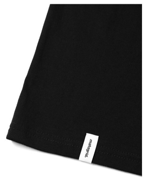 MAHAGRID（マハグリッド）の「『mahagrid/マハグリッド』GLOW LOGO TEE/ユニセックス グロー ロゴ Tシャツ 半袖 カットソー（Tシャツ/カットソー・レディース・ブラック/ホワイト・L/M）」の6枚目の写真