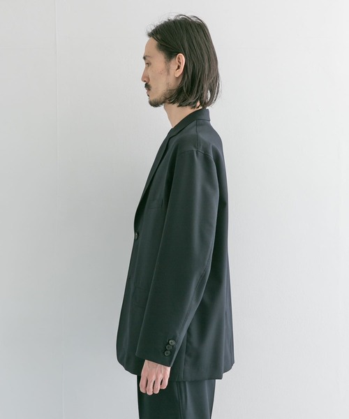 URBAN RESEARCH（アーバンリサーチ）の「WOOL STRETCH COMFORT JACKET（テーラードジャケット・メンズ・ブラック/ネイビー・MEDIUM/LARGE）」の12枚目の写真