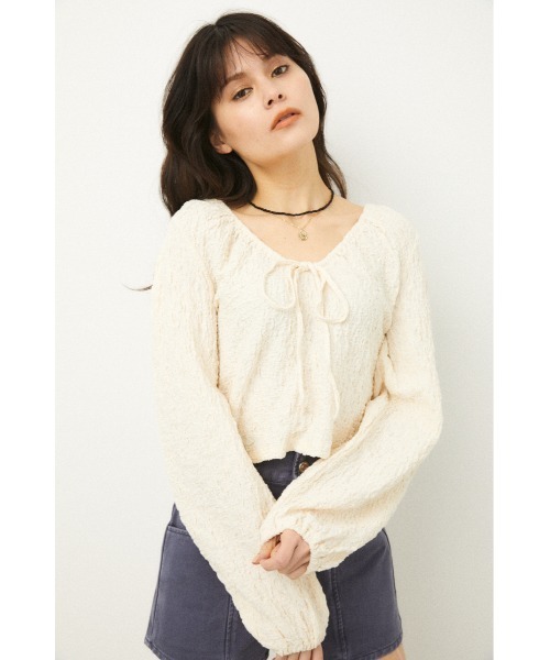 LAGUA GEM（ラグアジェム）の「PUFF SLEEVE GATHER TOPS（Tシャツ/カットソー・レディース・ライトパープル/オフホワイト/ライトグリーン・MEDIUM/SMALL）」の2枚目の写真