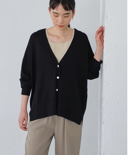 AMERICAN HOLIC（アメリカンホリック）の「抜け襟ニットミディカーディガン（カーディガン/ボレロ・レディース・モカ/アイボリー/ブラック/サックスブルー・FREE）」の3枚目の写真