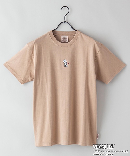 PEANUTS(ピーナッツ)の「【PEANUTS/ピーナッツ】プリントTシャツ(Tシャツ/カットソー・メンズ・ホワイト/ベージュ/オリーブ/ピンク/ブルー/ホワイト系その他・SMALL/MEDIUM/LARGE/X-LARGE)」の4枚目の写真