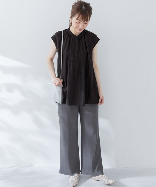 URBAN RESEARCH Sonny Label(アーバンリサーチサニーレーベル)の「リネンフレンチスリーブフレアブラウス(シャツ/ブラウス・レディース・ブラック/オフホワイト/ピンク/ブルー系その他・FREE)」の22枚目の写真