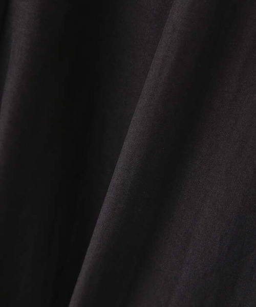 N.(N. Natural Beauty Basic)(エヌエヌナチュラルビューティーベーシック)の「バックボタンキャミワンピース(ワンピース・レディース・ブラック/ベージュ/カーキ・MEDIUM)」の16枚目の写真