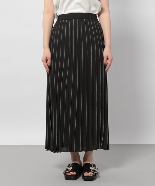 PAGEBOY（ページボーイ）の「ラメラインプリーツスカート（スカート・レディース・オフホワイト/ブラック・FREE）」の5枚目の写真