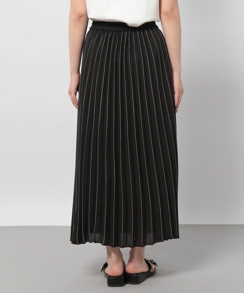 PAGEBOY（ページボーイ）の「ラメラインプリーツスカート（スカート・レディース・オフホワイト/ブラック・FREE）」の7枚目の写真