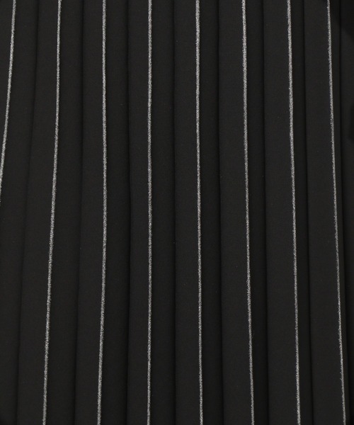PAGEBOY（ページボーイ）の「ラメラインプリーツスカート（スカート・レディース・オフホワイト/ブラック・FREE）」の14枚目の写真
