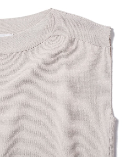 CLEARIMPRESSION （クリアインプレッション）の「レーヨンナイロンプルオーバー（ニット/セーター・レディース・オフホワイト/ブラック/グレー/ライトグリーン・フリー）」の8枚目の写真