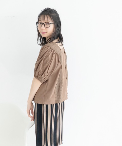 Mysa&Liina（ミーサリーナ）の「スクエアーレースブラウス（シャツ/ブラウス・レディース・オレンジ/ブラウン/オフホワイト/ベージュ・M）」の11枚目の写真