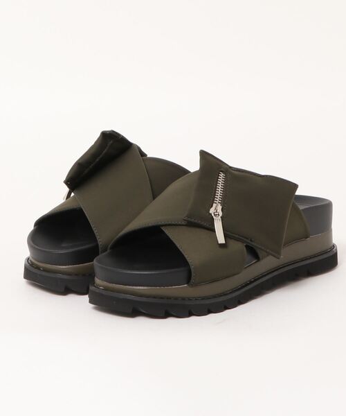 SUNNY ROOM（サニールーム）の「【厚底】シャークソールプラットフォームサンダル　2117（サンダル・レディース・カーキ/ブラック/グレー・L/LL/S/M）」の3枚目の写真