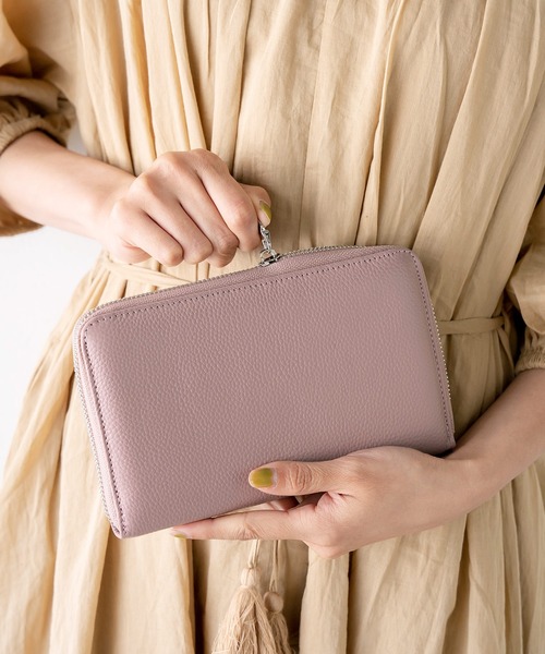 VitaFelice（ヴィータフェリーチェ）の「スキミング防止通帳ケース（パスポートケース・レディース・レッド/サックスブルー/オレンジ/イエロー/ピンク/グリーン/ブラック/ラベンダー/ブラウン・FREE）」の8枚目の写真