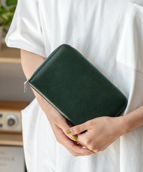 VitaFelice（ヴィータフェリーチェ）の「スキミング防止通帳ケース（パスポートケース・レディース・レッド/サックスブルー/オレンジ/イエロー/ピンク/グリーン/ブラック/ラベンダー/ブラウン・FREE）」の4枚目の写真