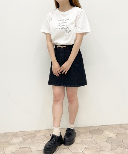 apres jour（アプレジュール）の「アソートTシャツ【ZOZOTOWN限定アイテム】（Tシャツ/カットソー・レディース・ライトピンク/ホワイト系その他/アイボリー/オフホワイト/ラベンダー/ホワイト系その他4/クリーム/ホワイト系その他3/ブラック/スモークピンク/ホワイト系その他2・フリー/X-LARGE）」の16枚目の写真