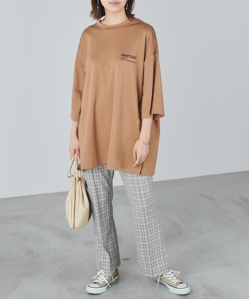 Chaco closet（チャコ クローゼット）の「PANTONEバックプリントビック