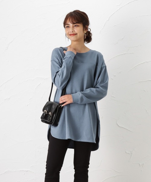 NAVY（ネイビー）の「オーガニックコットン 無地切り替えロングスリーブTシャツ（Tシャツ/カットソー・レディース・ベージュ/ブラウン/ブルー/チャコール・フリー）」の4枚目の写真