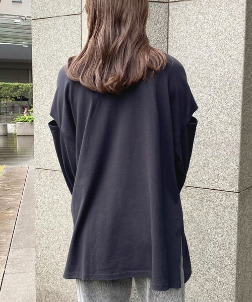 apres jour（アプレジュール）の「肩開きロンT【ZOZOTOWN限定