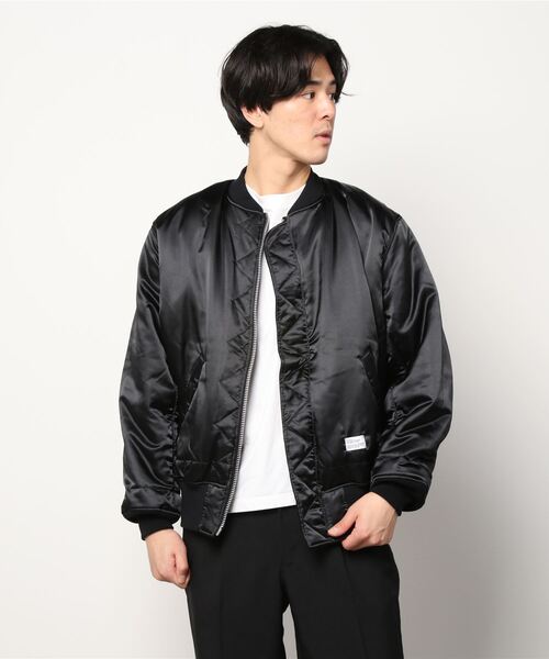 BEDWIN & THE HEARTBREAKERS（ベドウィン アンド ザ ハートブレイカーズ）の「VELVETEEN TYPE MA-1 JACKET "GUNDY"BHB5489（MA-1・メンズ・ブラック/レッド/ネイビー・LARGE/MEDIUM）」の4枚目の写真