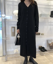 Vネックニットロングワンピース【ZOZOTOWN限定】