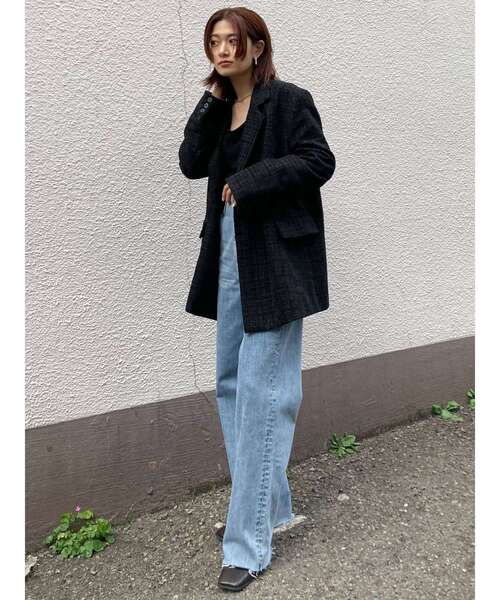 EMODA(エモダ)の「カーブウエストハイウエストジーンズ(デニムパンツ・レディース・ライトブルー/ブラック・SMALL/MEDIUM/X-SMALL)」の17枚目の写真