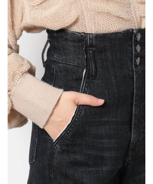 EMODA(エモダ)の「カーブウエストハイウエストジーンズ(デニムパンツ・レディース・ライトブルー/ブラック・SMALL/MEDIUM/X-SMALL)」の19枚目の写真