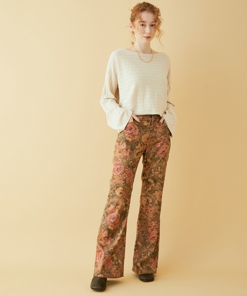 MADEMOISELLE ROPE'(マドモアゼル ロペ)の「【TEAK】フェイクレザーフラワーフレアパンツ(その他パンツ・レディース・ダークブラウン・FREE)」の14枚目の写真