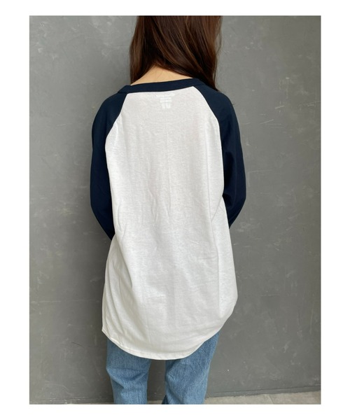 Champion（チャンピオン）の「champion（チャンピオン）/Three-Quarter Raglan Sleeve Baseball T-Shirt　ラグランスリーブベースボールTシャツ 7分袖（Tシャツ/カットソー・レディース・ブラック/ダークグリーン/ネイビー/マルーン・M/L/XL）」の19枚目の写真