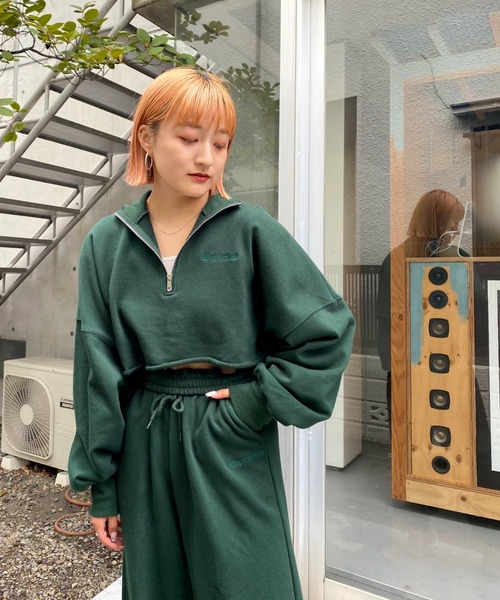 WHO'S WHO gallery（フーズフーギャラリー）の「PTNハーフジップ（スウェット・レディース・ブラウン/グリーン/ブラック/トップグレー/サックスブルー・FREE）」の10枚目の写真