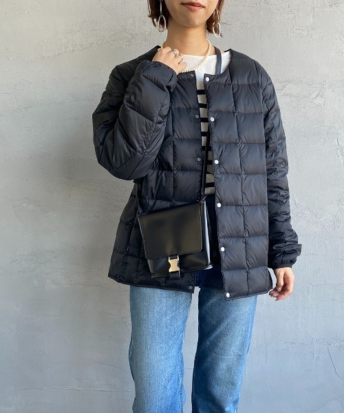 TAION（タイオン）の「【WEB限定】[TAION/タイオン] クルーネックボタンインナーダウンジャケット（ダウンジャケット/コート・レディース・ブラック/ベージュ/グレー/オフホワイト/オリーブ・M/L/XL）」の8枚目の写真