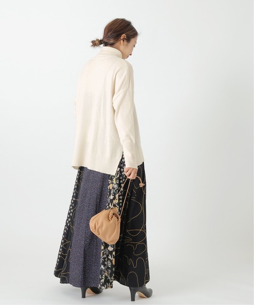 journal standard L'essage（ジャーナルスタンダードレサージュ）の「カシミヤ100 タートルネックプルオーバー◆（ニット/セーター・レディース・ホワイト/ブラック/ブラウン・FREE）」の22枚目の写真