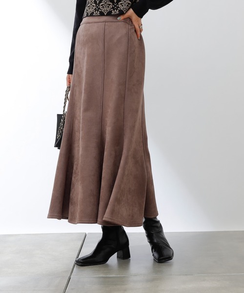 COLONY 2139（コロニートゥーワンスリーナイン）の「フェイクスエードマーメイドスカート（スカート・レディース・チャコールグレー/モカ/ブルー/グリーン・FREE）」の17枚目の写真