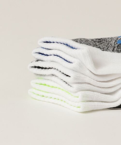 NIKE（ナイキ）の「NIKE/ナイキ NHN JUSTDOIT CUSHIOND NOSHO 3P/NHN ジャストドゥイット クッション NOSHO 3P（ソックス/靴下・キッズ・ホワイト系その他/ブラック系その他/ホワイト・17-21cm）」の4枚目の写真