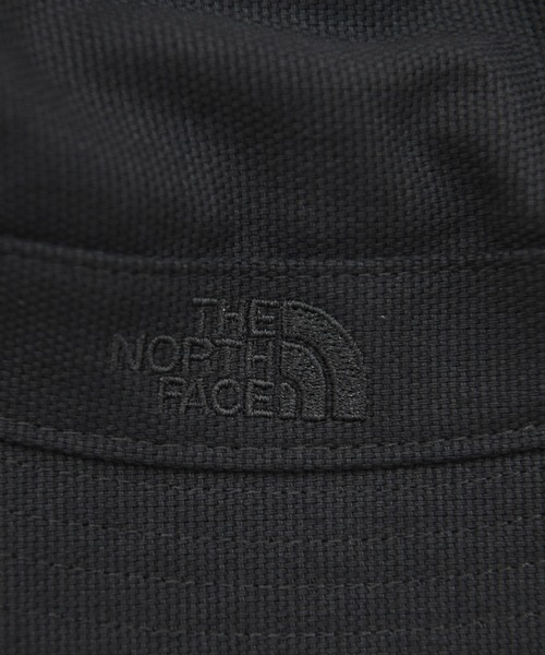 THE NORTH FACE(ザノースフェイス)の「THE NORTH FACE(ザ・ノース・フェイス) MOUNTAIN BUCKETHAT バケットハット(ハット・レディース・チャコール・ONE SIZE)」の3枚目の写真