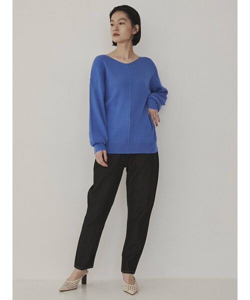 COTORICA（コトリカ）の「アンチピーリングVネックニット（ニット/セーター・レディース・ブラック/オフホワイト/オレンジ/グリーン/ブルー・FREE）」の8枚目の写真