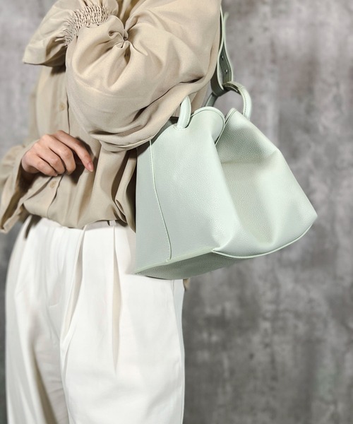 SAISON DE PAPILLON（セゾンドパピヨン）の「PUレザーミニポーチ付きハンドバッグ（ハンドバッグ・レディース・ブラック/オフホワイト/グリーン・フリー）」の13枚目の写真