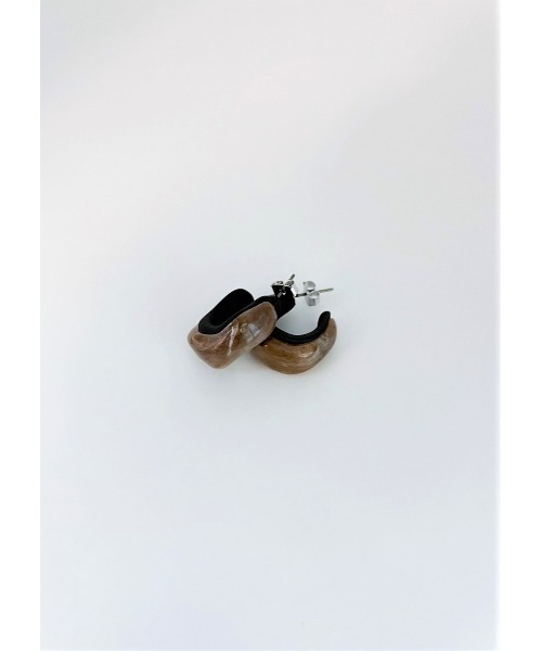 mou(モウ)の「マーブル2パターンファッショナブルピアス(ピアス(両耳用)・レディース・ホワイト/ブラウン/グレー・FREE)」の11枚目の写真