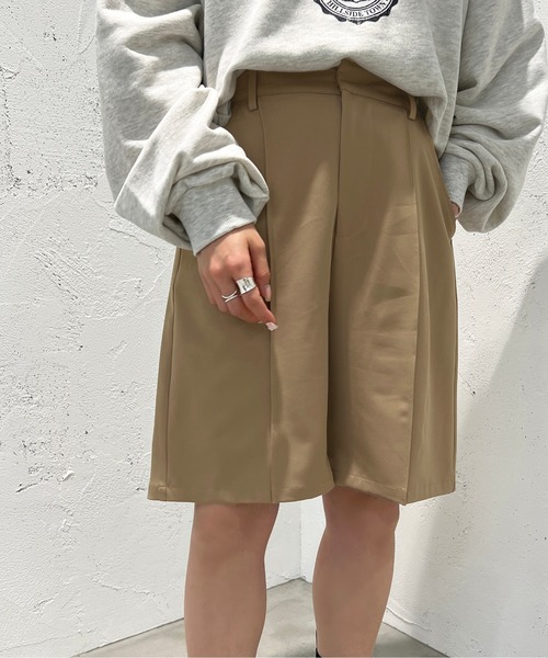 apres jour mignon(アプレジュールミニョン)の「センターシームハーフパンツ【ZOZOTOWN限定アイテム】(その他パンツ・レディース・ブラック/ダークブラウン/ベージュ・X-LARGE/フリー)」の3枚目の写真