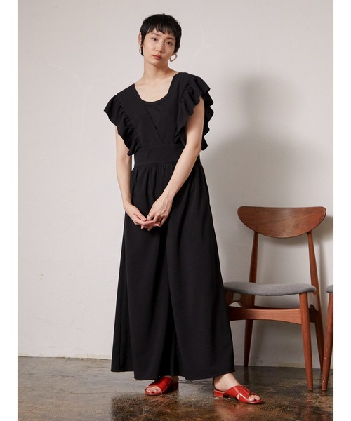 armonia（アルモニーア）の「armonia.フリル袖コンビネゾン（つなぎ/オールインワン・レディース・ブラック/オフホワイト・FREE）」の4枚目の写真