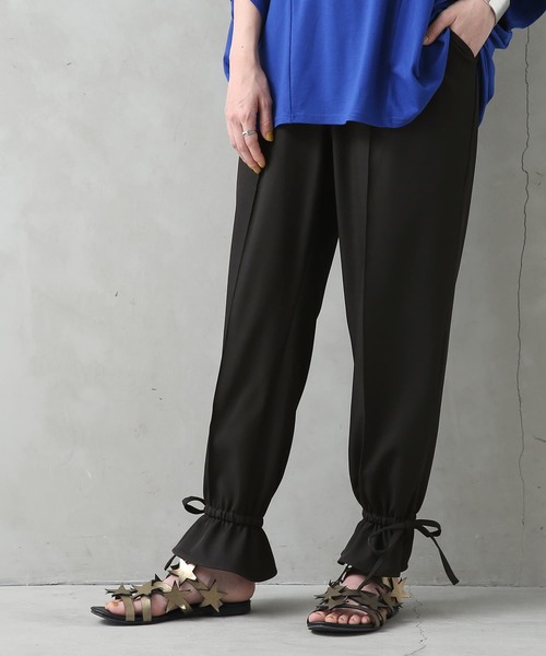 osharewalker（オシャレウォーカー）の「【廃盤】『裾リボンセンタープレスパンツ』（その他パンツ・レディース・ブラック/ラベンダー/グリーン・2/1）」の2枚目の写真