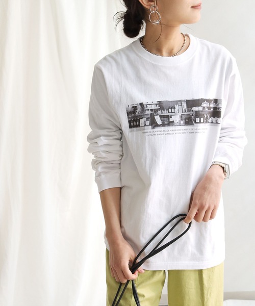 HER CLOSET（ハークローゼット）の「【累計1万枚販売突破！】WEB限定フォトプリントロゴロンT（Tシャツ/カットソー・レディース・ホワイト系その他/ホワイト系その他2・S/M）」の11枚目の写真