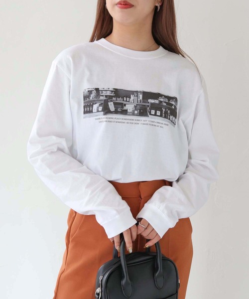 HER CLOSET（ハークローゼット）の「【累計1万枚販売突破！】WEB限定フォトプリントロゴロンT（Tシャツ/カットソー・レディース・ホワイト系その他/ホワイト系その他2・S/M）」の18枚目の写真