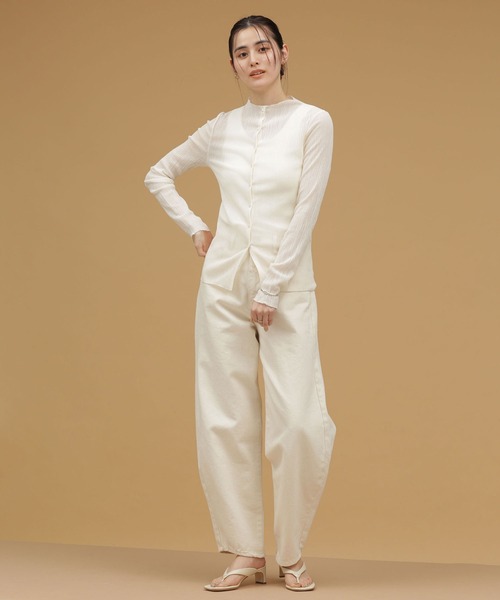 NANO universe（ナノユニバース）の「カップ付きタンクトップ（タンクトップ・レディース・ブラック/オフホワイト/カーキ・38/36）」の4枚目の写真