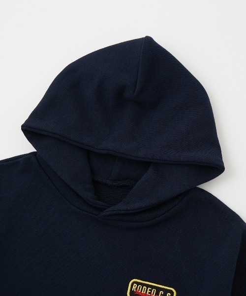RODEO CROWNS WIDE BOWL（ロデオクラウンズワイドボウル）の「キッズオーバルロゴパーカー（パーカー・キッズ・ネイビー/ライトベージュ・110/120/130/140）」の13枚目の写真