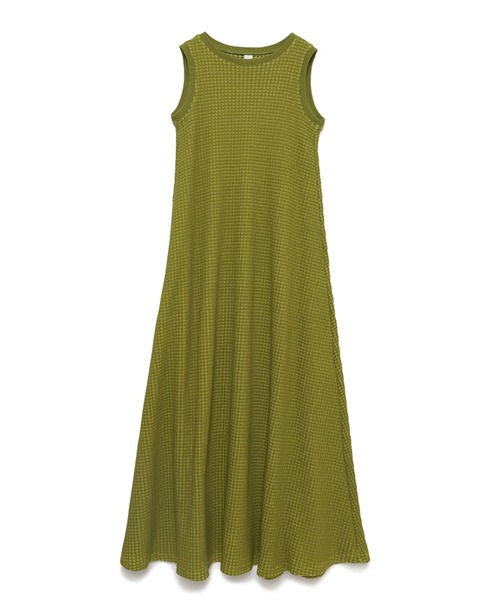 SEAGREEN(シーグリーン)の「SEAGREEN(シーグリーン) BIG WAFFLE ONE PIECE(ワンピース・レディース・ネイビー/アイボリー/ベージュ/レッド/サックスブルー/ロイヤルブルー/オリーブ/イエロー・1/2)」の4枚目の写真
