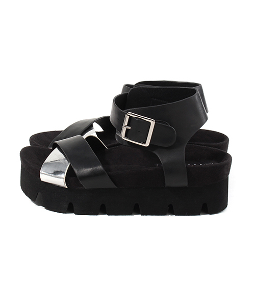 mystic（ミスティック）の「MON SHOE クロスサンダル（サンダル・レディース・シルバー/ゴールド・36/37/38/39）」の5枚目の写真