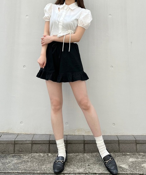 Crea titty&Co. PETIT(クレアティティーアンドコープチ)の「【Crea titty&Co.PETIT】Creaフリルショーパン(その他パンツ・レディース・ホワイト/ブラック・FREE)」の5枚目の写真