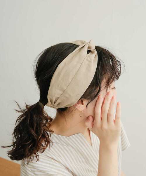 URBAN RESEARCH DOORS（アーバンリサーチドアーズ）の「リネンブレンドヘアバンド（ヘアバンド・レディース・ブラウン/ベージュ・ONE）」の3枚目の写真