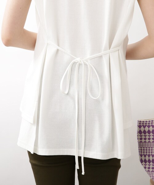 DRESKIP(ドレスキップ)の「◆ウエストリボンイレヘムプルオーバー(Tシャツ/カットソー・レディース・オフホワイト/ブラック/ブルー・02/03)」の7枚目の写真